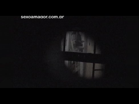 ❤️ Blondīnīte tiek slepeni filmēta ar kaimiņu vuajeru, kurš slēpjas aiz dobiem ķieģeļiem ️ Kvalitatīvs porno pie mums lv.porn33.top
